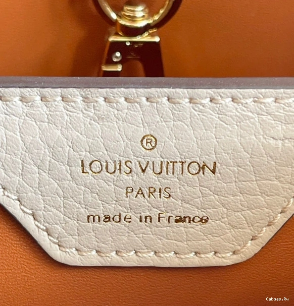 CAPUCINES LOUIS VUITTON BB 0226